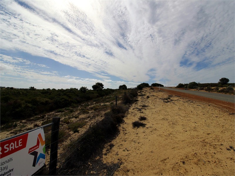 LOT 212 BELINDA LOOP, Jurien Bay WA 6516