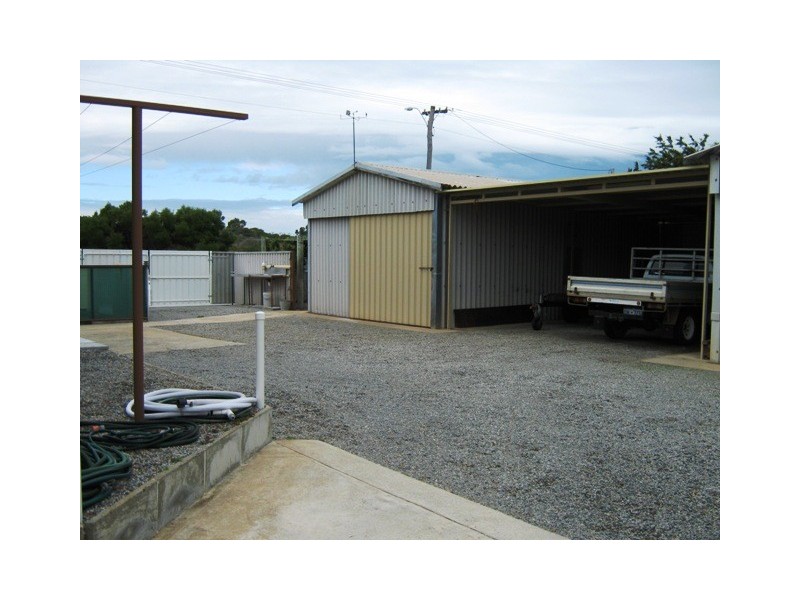 8 GREEN STREET, Cervantes WA 6511