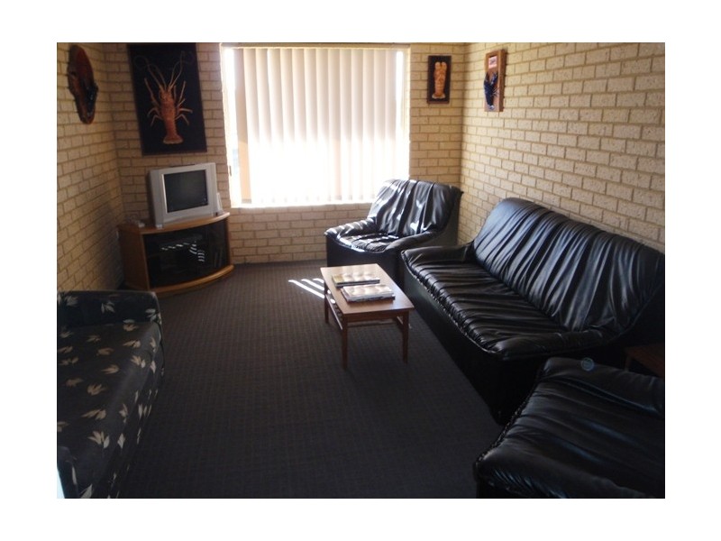 8 McDONALD PLACE, Green Head WA 6514