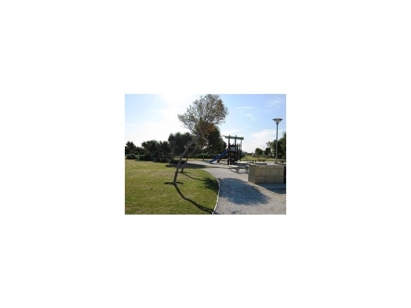 34 (LOT 425) DRYANDRA BOULEVARD, Jurien Bay WA 6516