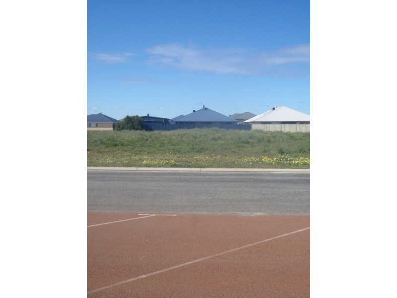 69 (LOT 389) LESUEUR DRIVE, Jurien Bay WA 6516