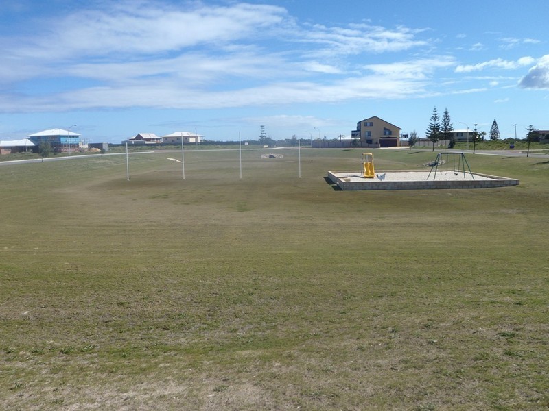 69 (LOT 389) LESUEUR DRIVE, Jurien Bay WA 6516