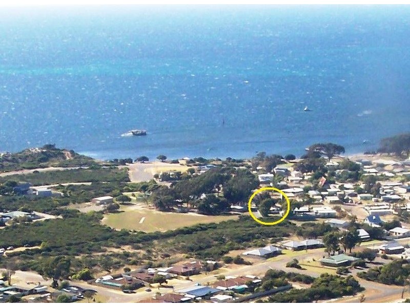 2 BONHAM STREET, Leeman WA 6514