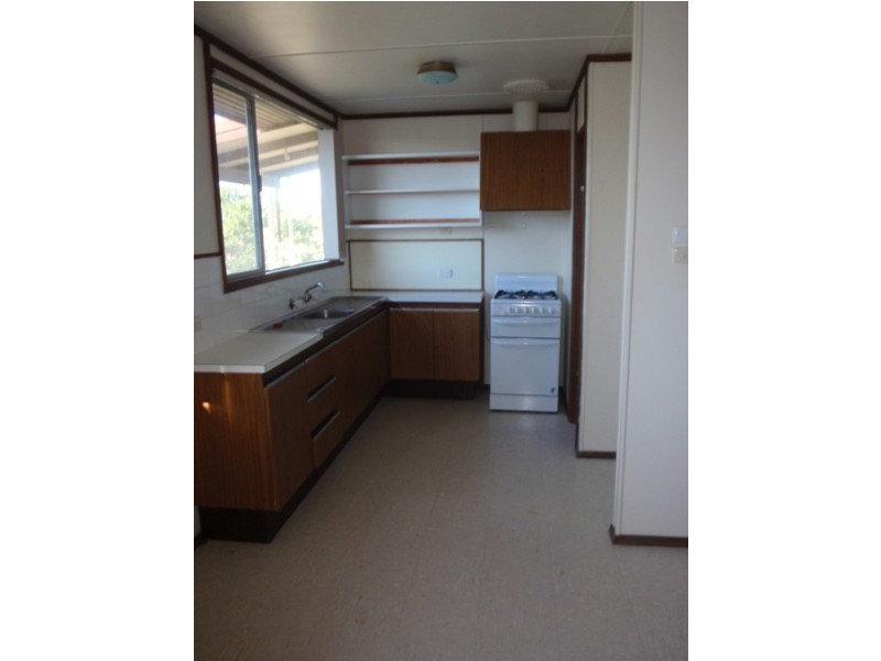 2 BONHAM STREET, Leeman WA 6514