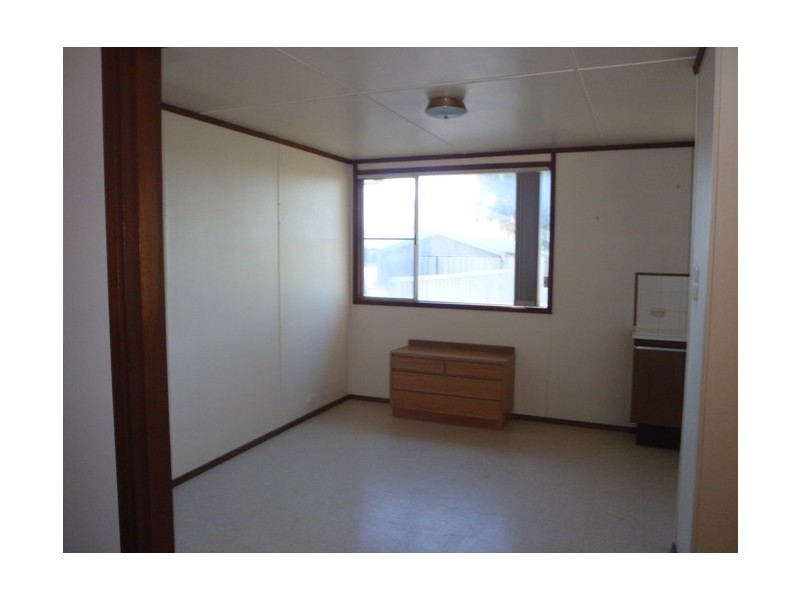 2 BONHAM STREET, Leeman WA 6514