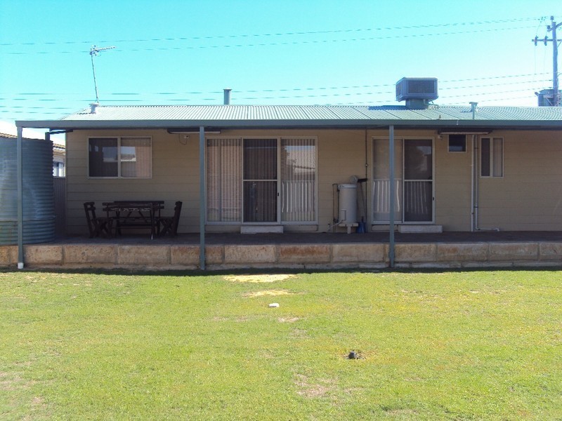 25 ELIZABETH WAY, Jurien Bay WA 6516