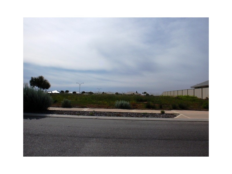 7 (Lot 557) TWILIGHT DRIVE, Jurien Bay WA 6516