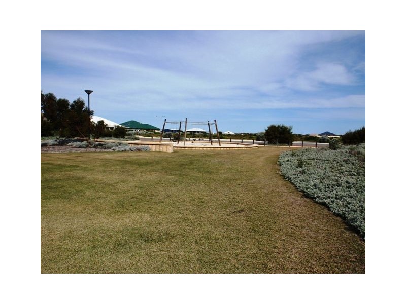 7 (Lot 557) TWILIGHT DRIVE, Jurien Bay WA 6516