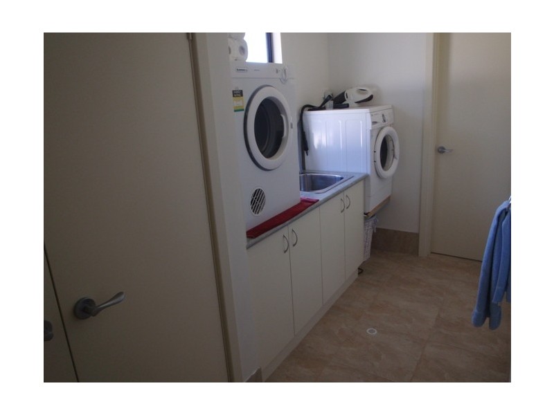 25 CRAIKE WAY, Green Head WA 6514