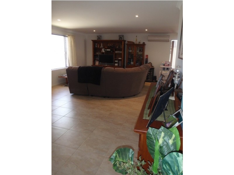 25 CRAIKE WAY, Green Head WA 6514