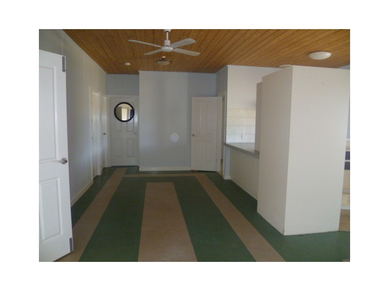 6 Williams Place, Green Head WA 6514