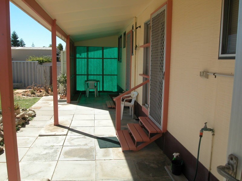 3 COUBROUGH PLACE, Jurien Bay WA 6516