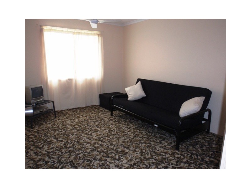 6 MALAGA COURT, Cervantes WA 6511