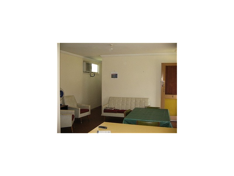 4 HUNTER CRES, Green Head WA 6514