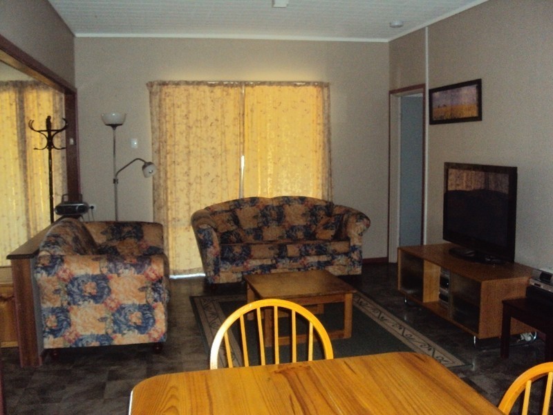 6 HAMERSLEY STREET, Jurien Bay WA 6516