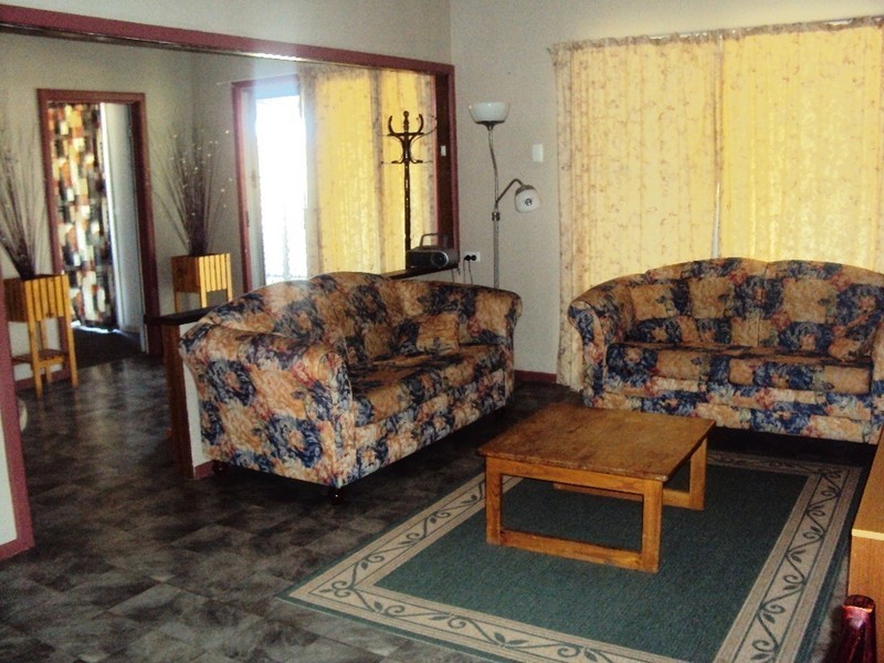 6 HAMERSLEY STREET, Jurien Bay WA 6516