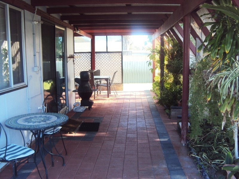 6 HAMERSLEY STREET, Jurien Bay WA 6516