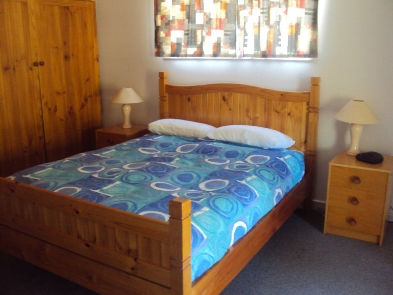 6 HAMERSLEY STREET, Jurien Bay WA 6516