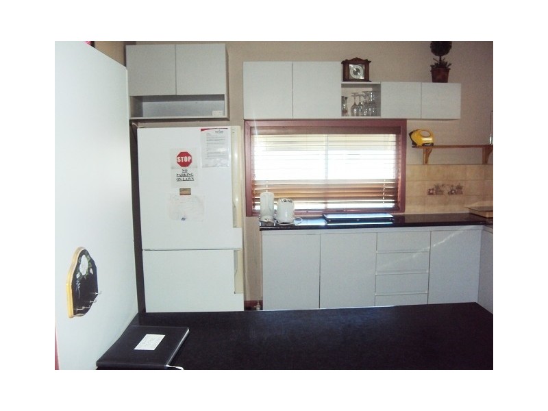 6 HAMERSLEY STREET, Jurien Bay WA 6516