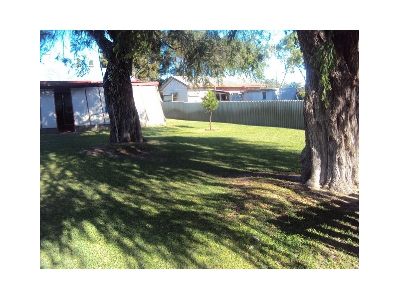 6 HAMERSLEY STREET, Jurien Bay WA 6516