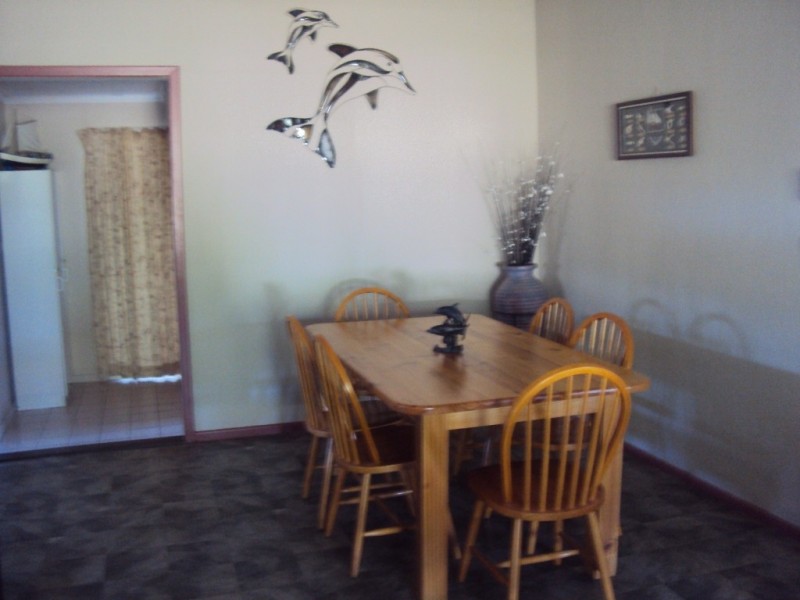 6 HAMERSLEY STREET, Jurien Bay WA 6516