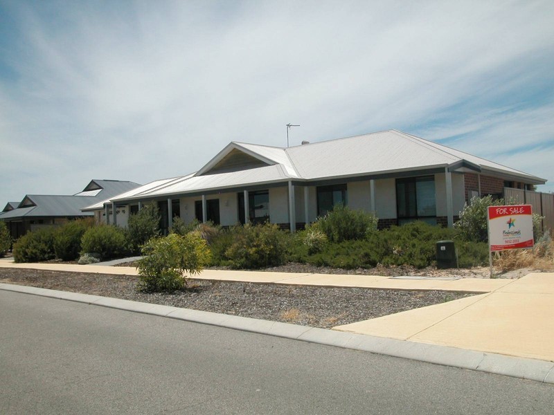 4 DRYANDRA BOULEVARD, Jurien Bay WA 6516