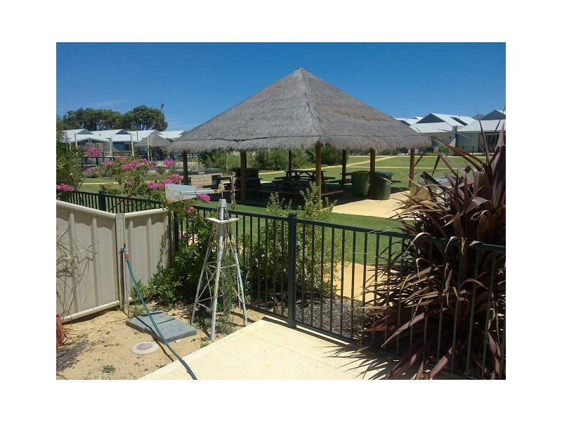 11 (U44) HEATON STREET, Jurien Bay WA 6516