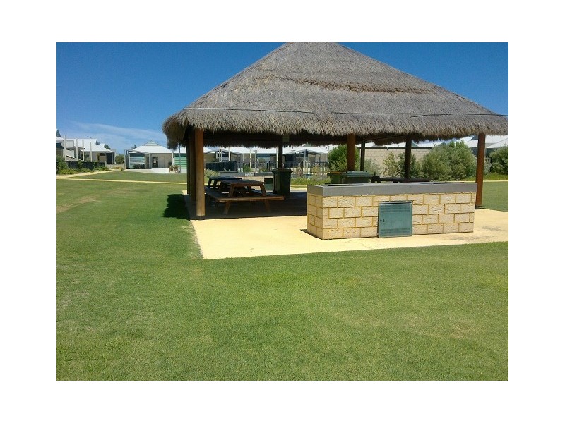 11 (U44) HEATON STREET, Jurien Bay WA 6516