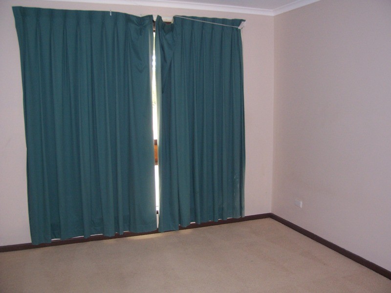 10 BONHAM STREET, Leeman WA 6514