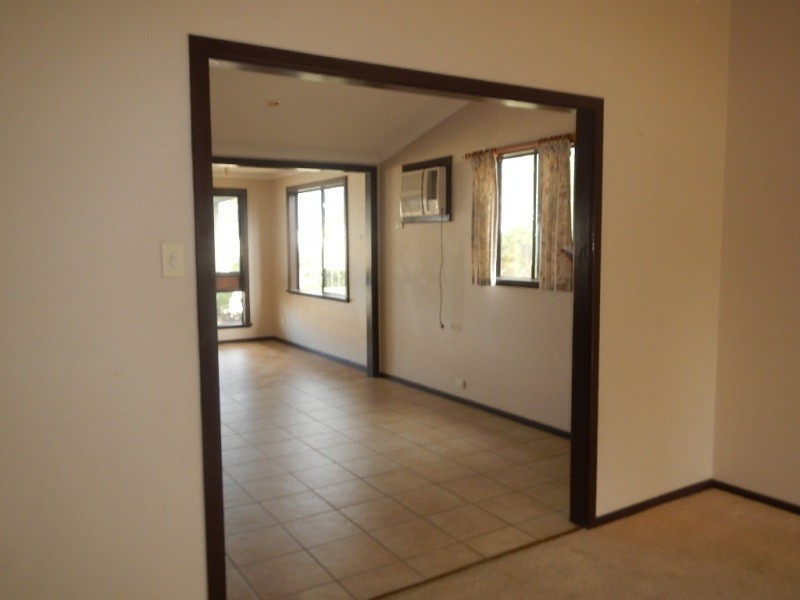 10 BONHAM STREET, Leeman WA 6514