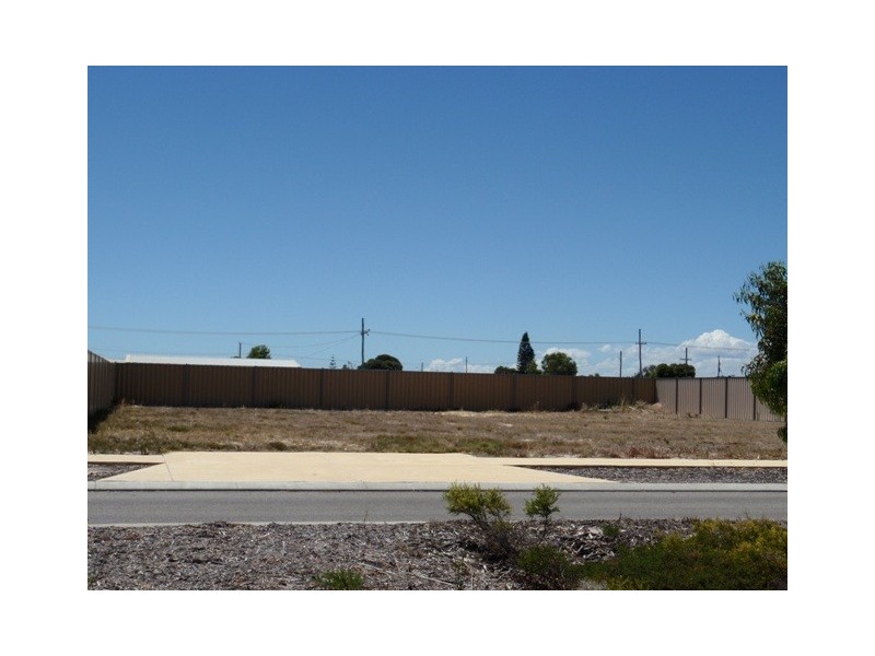 14 (LOT 566) Dryandra Boulevard, Jurien Bay WA 6516
