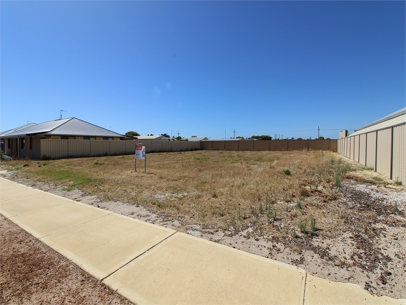14 (LOT 566) Dryandra Boulevard, Jurien Bay WA 6516