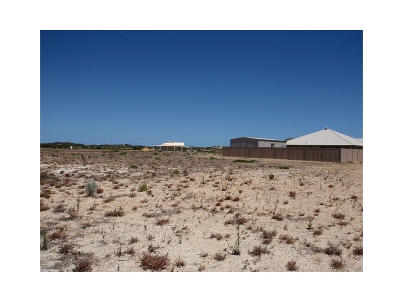 44 (Lot 834) Meelup Drive, Jurien Bay WA 6516