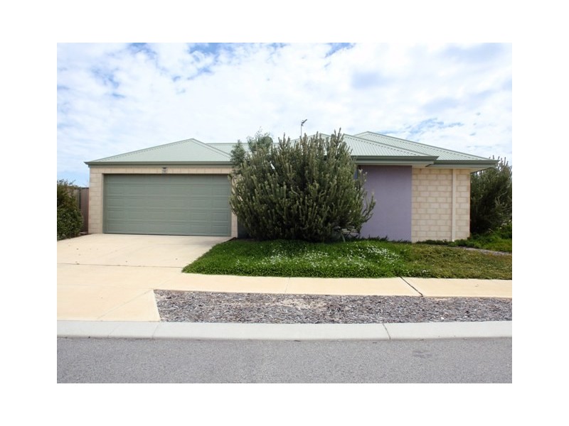 16 BETTONG AVENUE, Jurien Bay WA 6516