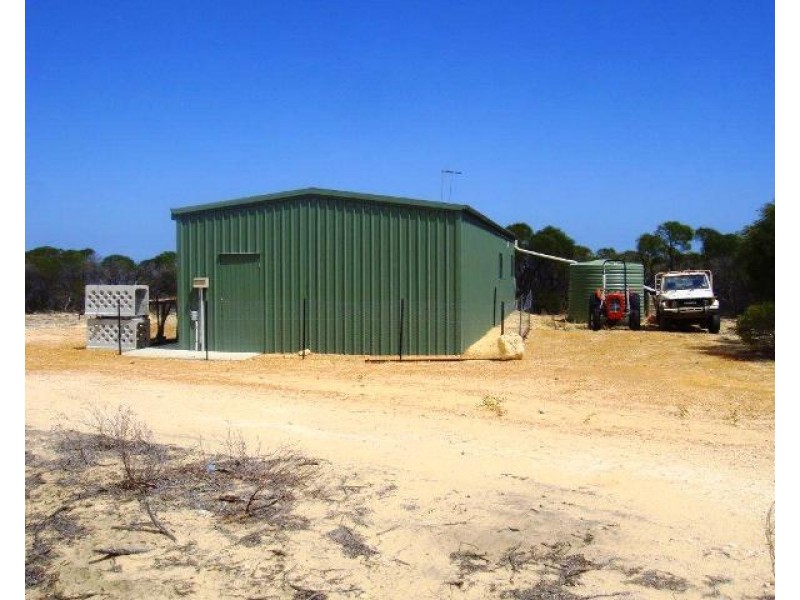44 RIVER LOOP, Jurien Bay WA 6516