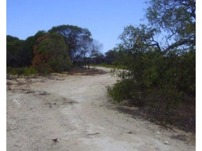 44 RIVER LOOP, Jurien Bay WA 6516