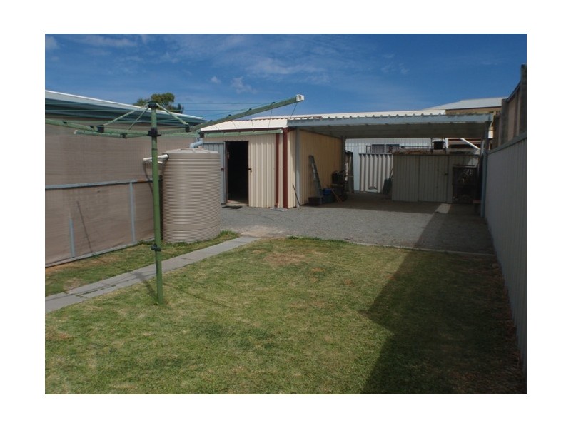 2 Heales Way, Green Head WA 6514