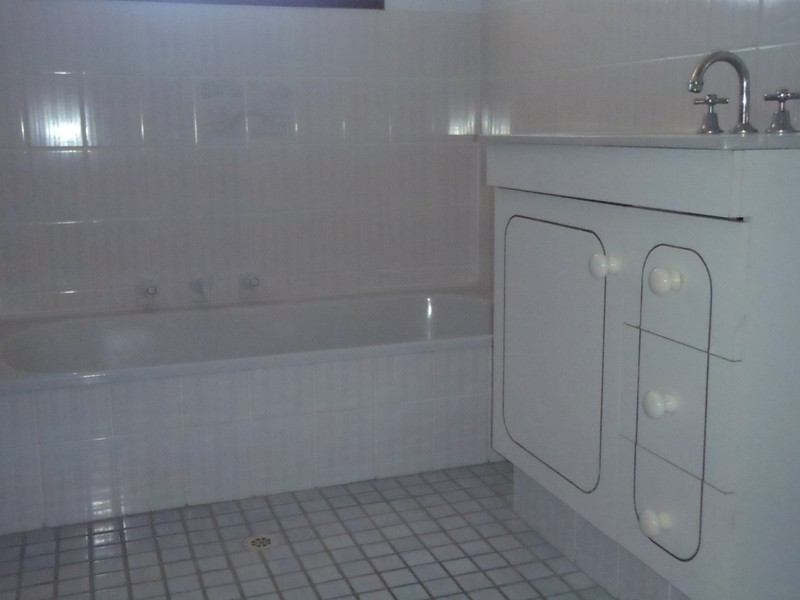 2 AVOCET STREET, Jurien Bay WA 6516