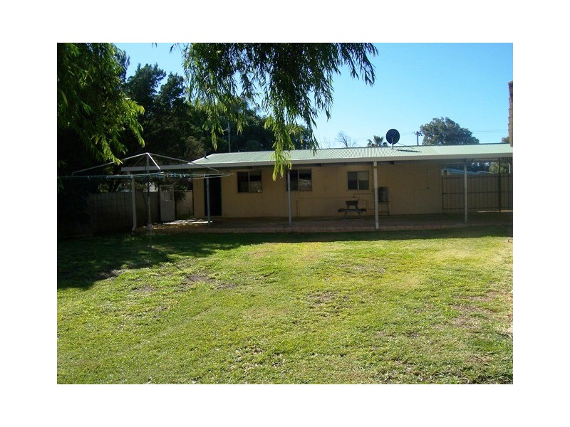 16 Cameron Street, Jurien Bay WA 6516