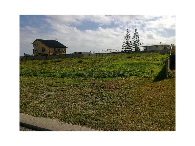 1 (LOT 320) SHEOAK GROVE, Jurien Bay WA 6516