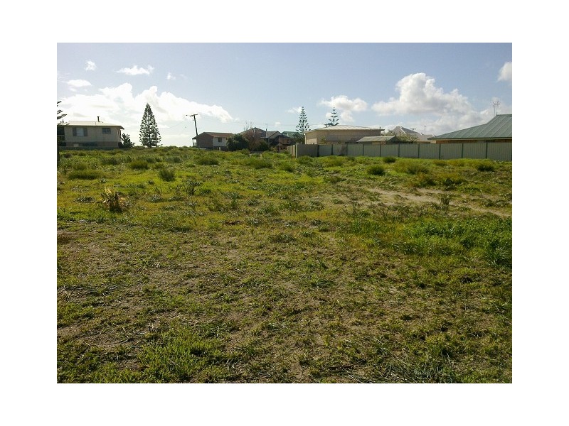 1 (LOT 320) SHEOAK GROVE, Jurien Bay WA 6516