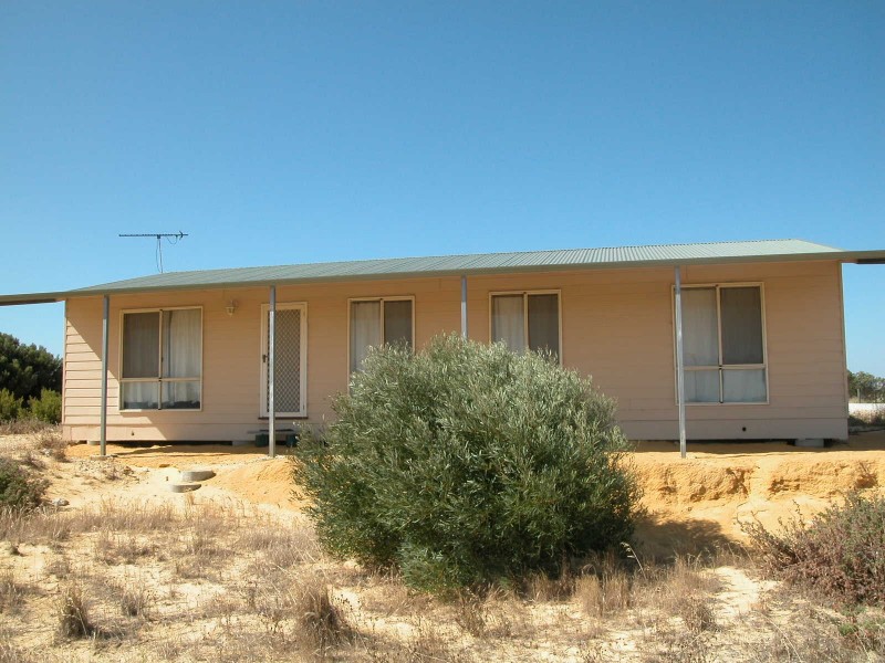 111 (LOT 81) CAMBEWARRA DRIVE, Jurien Bay WA 6516