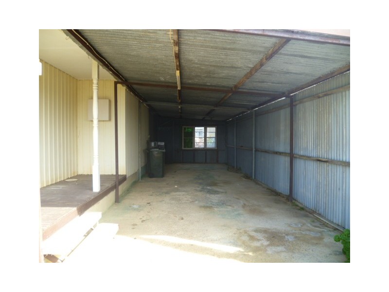 65 NAIRN STREET, Leeman WA 6514