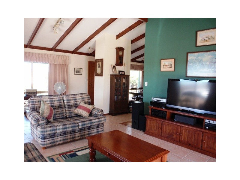 47 SHEARWATER DRIVE, Jurien Bay WA 6516