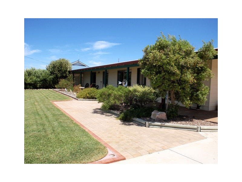 47 SHEARWATER DRIVE, Jurien Bay WA 6516