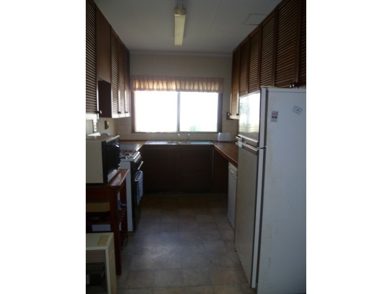 45 NAIRN STREET, Leeman WA 6514