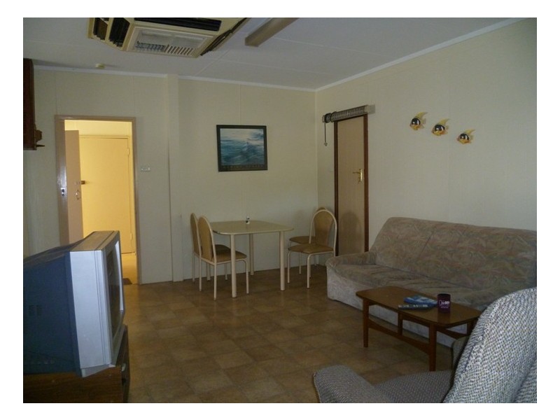 45 NAIRN STREET, Leeman WA 6514