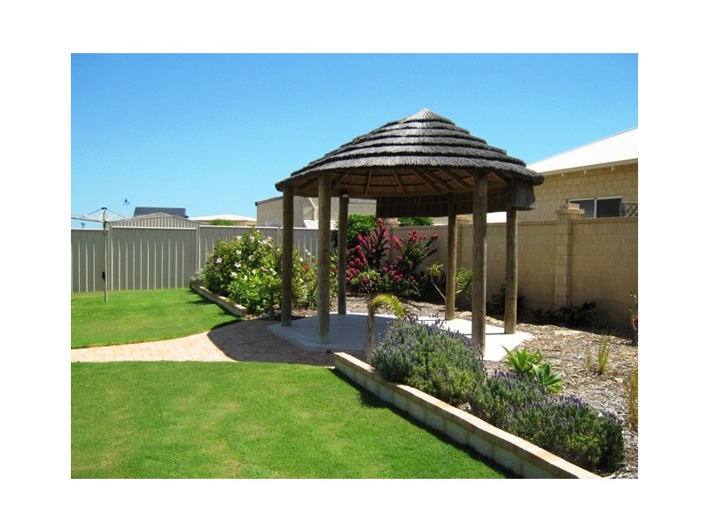 13 Sheoak Grove, Jurien Bay WA 6516