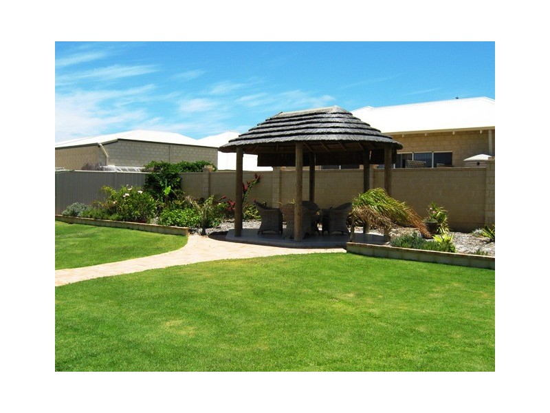 13 Sheoak Grove, Jurien Bay WA 6516