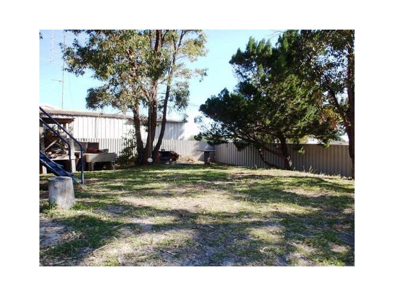 17 WESTON STREET, Cervantes WA 6511